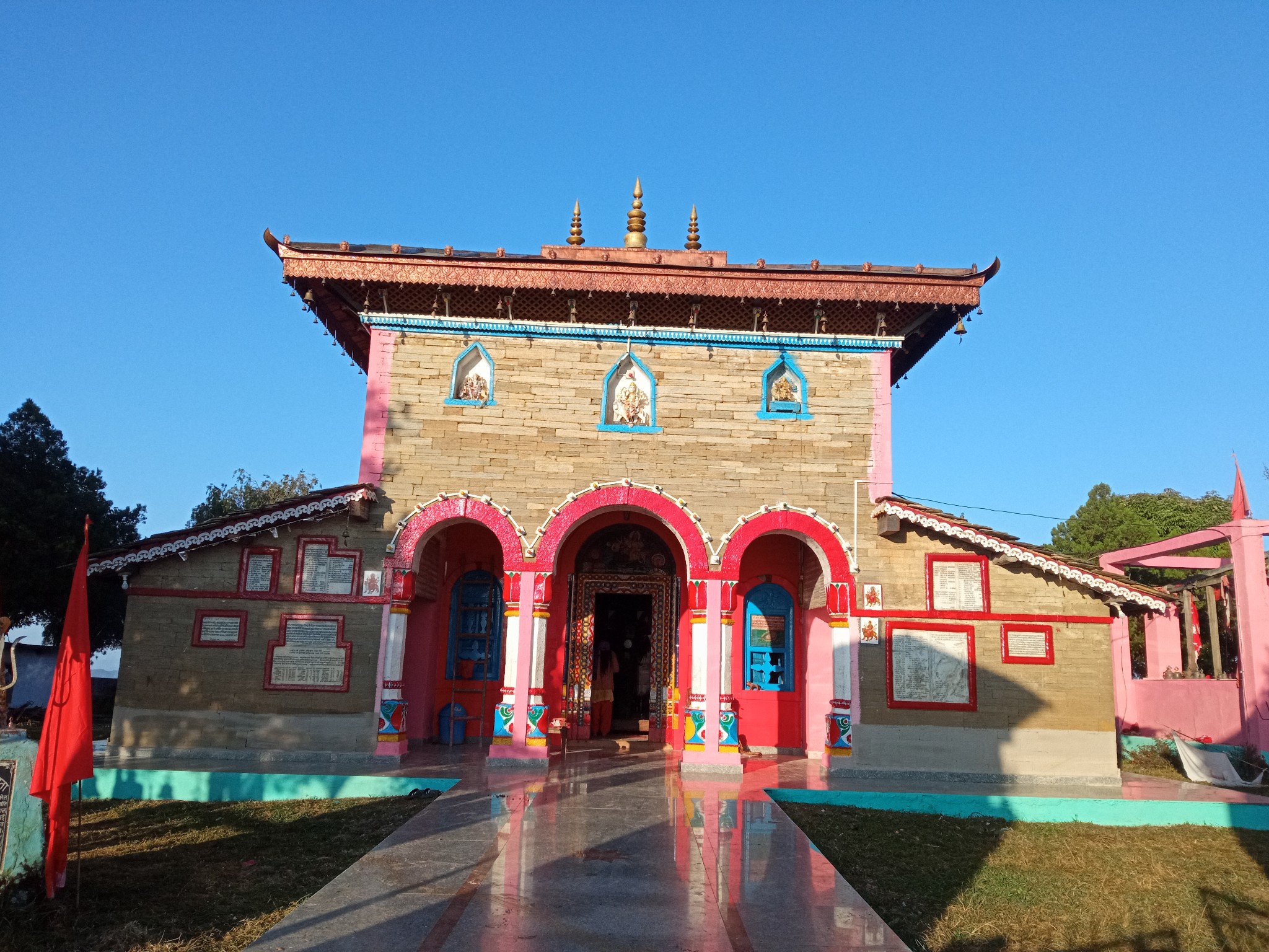 मेलौली नगरपालिकाले ‘देहिजाँत’को लागि दुई दिन सार्वजनिक बिदा