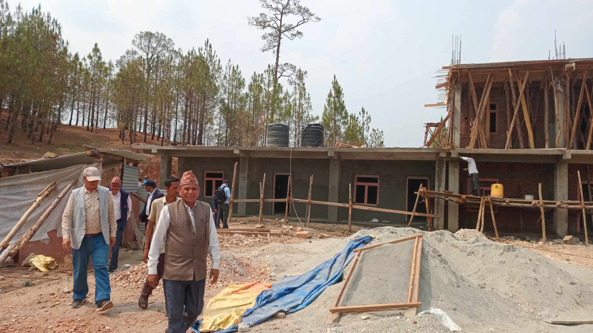 जिल्ला समन्वय समिति बैतडीले थाल्यो विकास निर्माणको अनुगमन (फोटो फिचर)