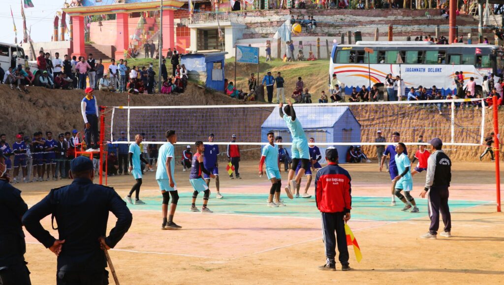 खुला महिला –पुरुष भलिबल प्रतियोगिता हिजो बाट शुरु