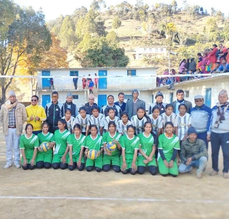 सिगास गाउँपालिका स्तरीय सातौँ राष्ट्रपति रनिङ शिल्ड प्रतियोगिता छात्रा भलिबल समापन,अर्जुन मावि गाँजरी प्रथम