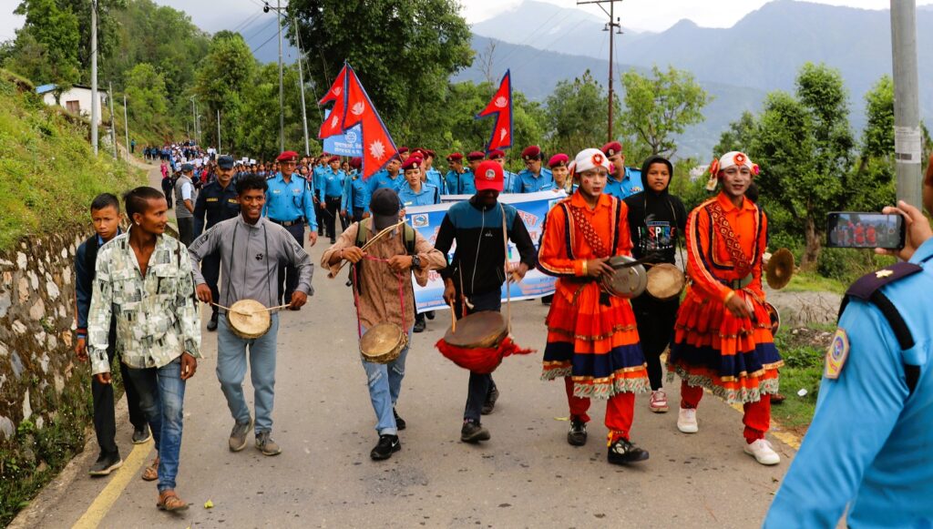 बैतडीमा छलीया झाँकीसहित गणतन्त्र दिवस भव्य रूपमा मनाइयो